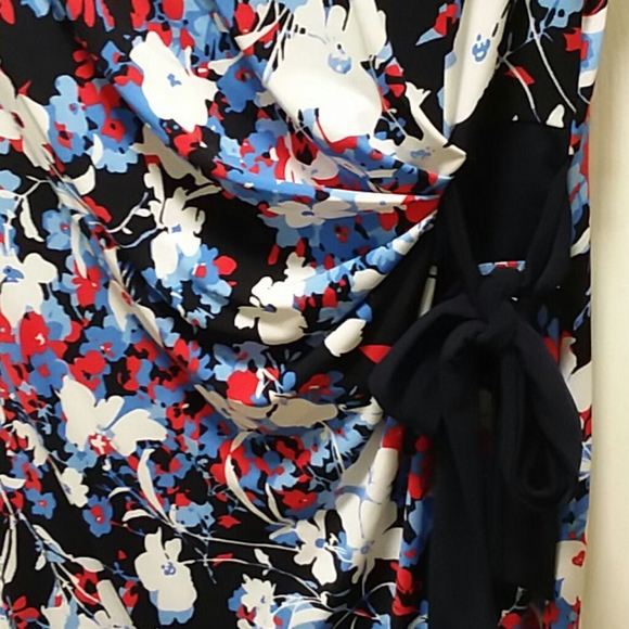 Casual Spring Dress - Picture 3 of 4